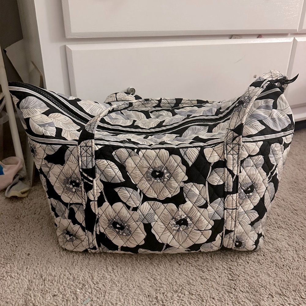 Vera Bradley overnight weekend bag
